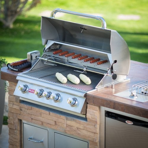 BLAZE GRILLS